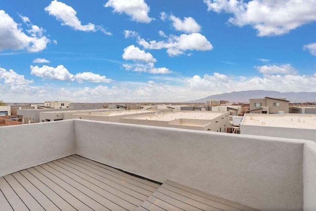 2422 Lynn Road SE, Rio Rancho, NM 87124