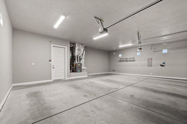 2422 Lynn Road SE, Rio Rancho, NM 87124