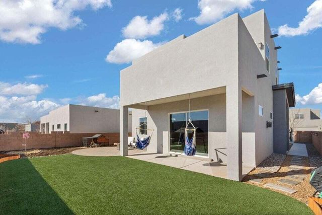 2422 Lynn Road SE, Rio Rancho, NM 87124