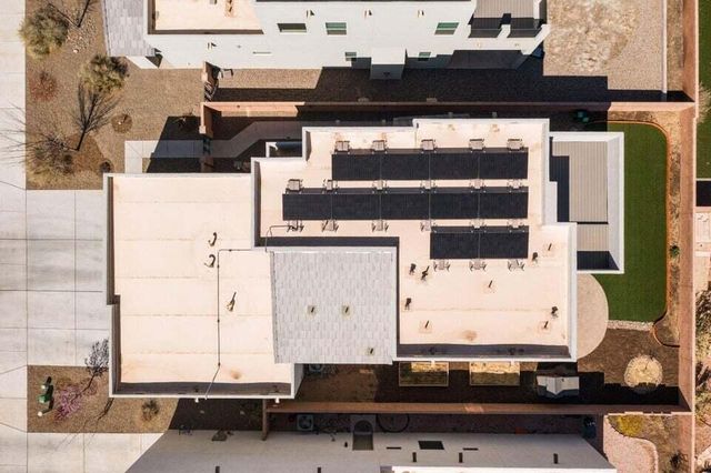 2422 Lynn Road SE, Rio Rancho, NM 87124