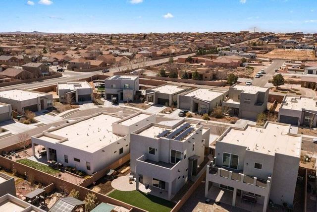 2422 Lynn Road SE, Rio Rancho, NM 87124