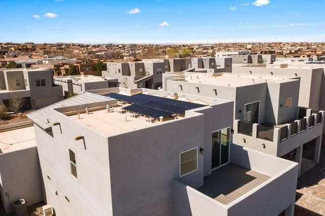 2422 Lynn Road SE, Rio Rancho, NM 87124