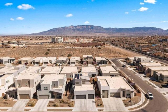 2422 Lynn Road SE, Rio Rancho, NM 87124