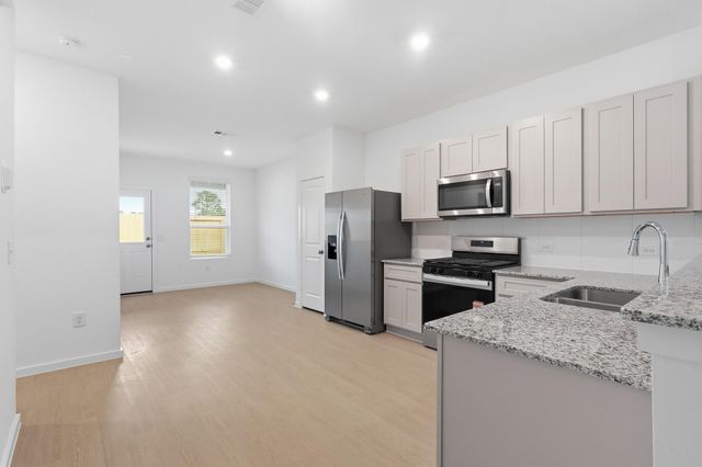 26299 Arrowleaf Drive, Magnolia, TX 77355