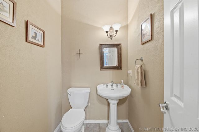 2981 N McKinley Avenue, Sand Springs, OK 74063