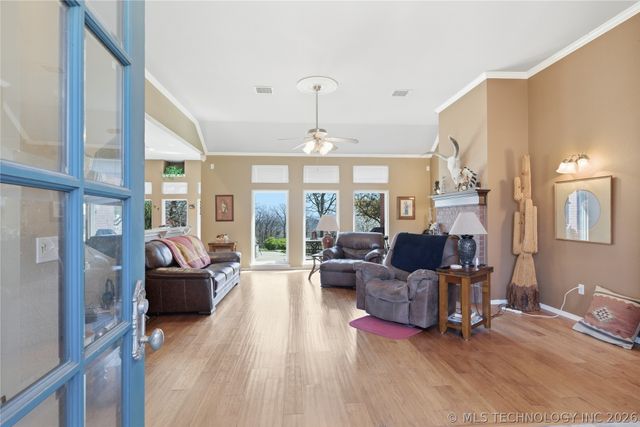 2981 N McKinley Avenue, Sand Springs, OK 74063