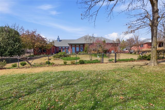 2981 N McKinley Avenue, Sand Springs, OK 74063