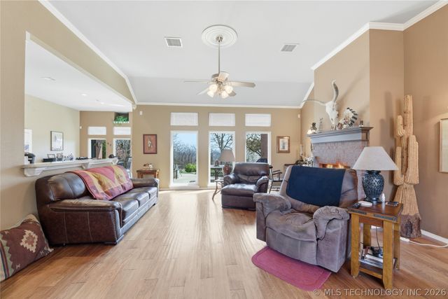 2981 N McKinley Avenue, Sand Springs, OK 74063