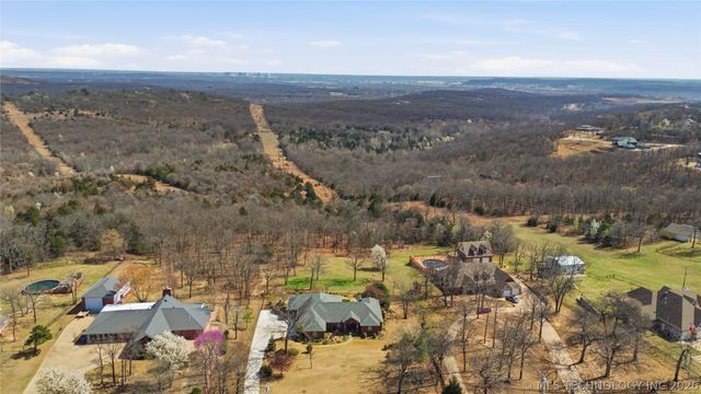 2981 N McKinley Avenue, Sand Springs, OK 74063