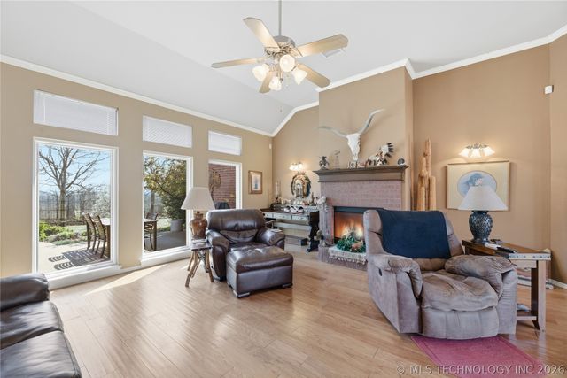 2981 N McKinley Avenue, Sand Springs, OK 74063