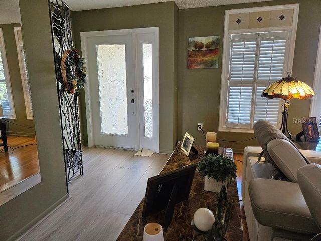 708 BRANNEN CIRCLE, Sun City Center, FL 33573