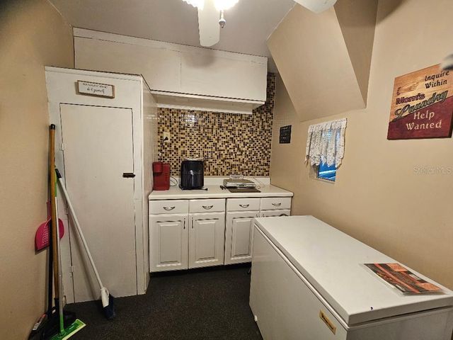 708 BRANNEN CIRCLE, Sun City Center, FL 33573