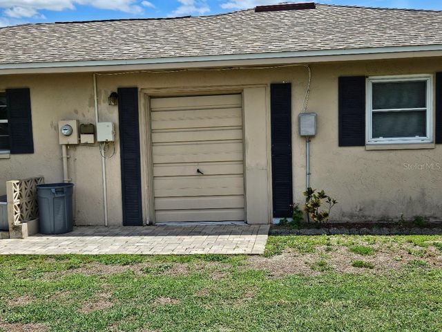 708 BRANNEN CIRCLE, Sun City Center, FL 33573