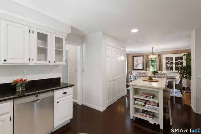 267 Newtown Turnpike, Weston, CT 06883
