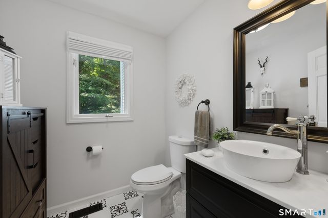 267 Newtown Turnpike, Weston, CT 06883
