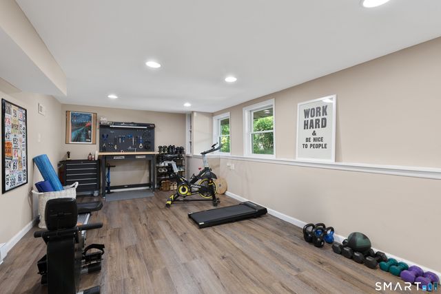 267 Newtown Turnpike, Weston, CT 06883