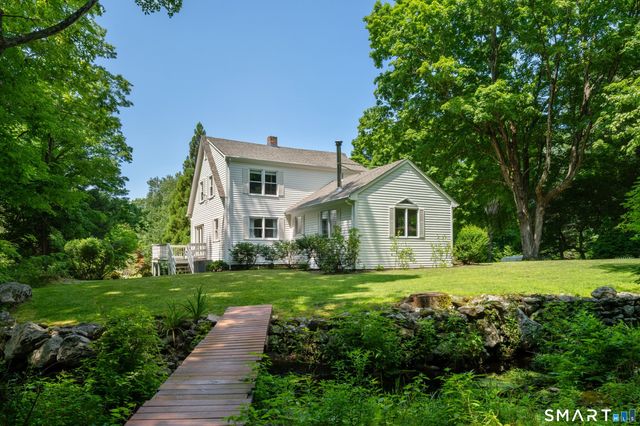 267 Newtown Turnpike, Weston, CT 06883