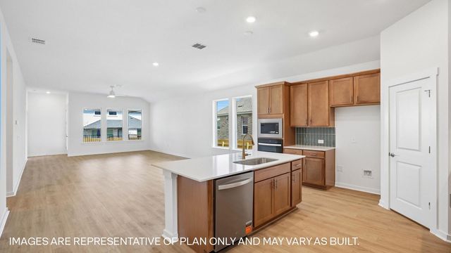 2021 Crooked Creek ST, Leander, TX 78641