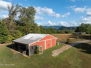 6051 Lindrick Ln., Maryville, TN 37801