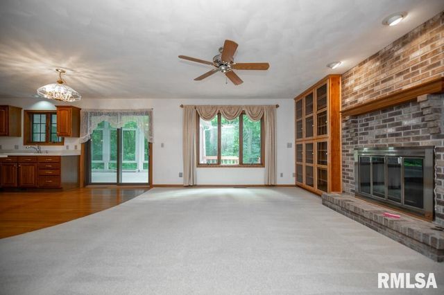 504 WEDGEWOOD Terrace, Germantown Hills, IL 61548