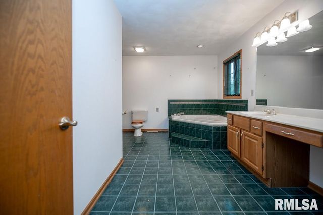 504 WEDGEWOOD Terrace, Germantown Hills, IL 61548