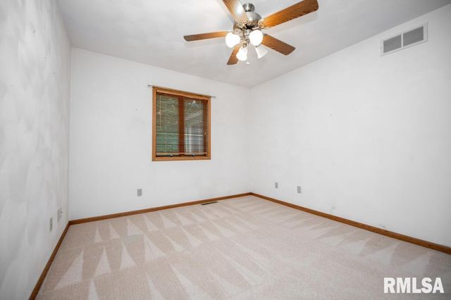 504 WEDGEWOOD Terrace, Germantown Hills, IL 61548