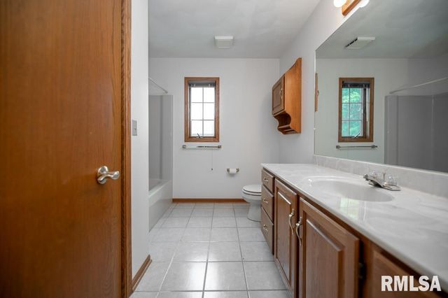 504 WEDGEWOOD Terrace, Germantown Hills, IL 61548