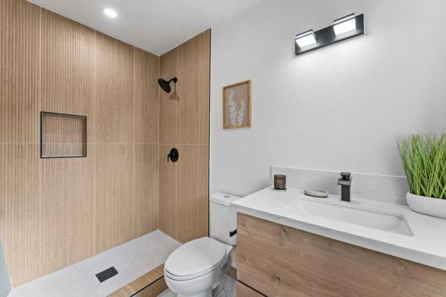 2427 Fieldlane Pl 3, Spring Valley, CA 91977
