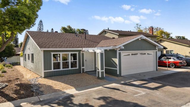 2427 Fieldlane Pl 3, Spring Valley, CA 91977