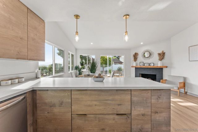 2427 Fieldlane Pl 3, Spring Valley, CA 91977