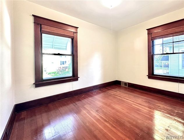 82 Marengo Avenue, Hamburg, NY 14075