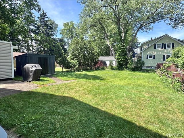 82 Marengo Avenue, Hamburg, NY 14075