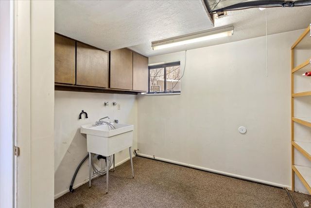 912 N EASTSIDE DR, Layton, UT 84040