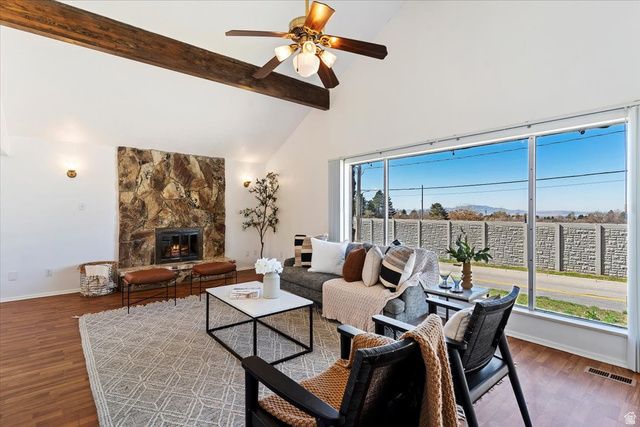 912 N EASTSIDE DR, Layton, UT 84040