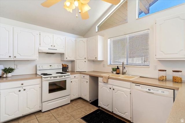 912 N EASTSIDE DR, Layton, UT 84040