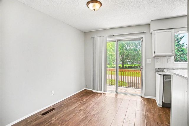 8017 E 88th Street, Kansas City, MO 64138