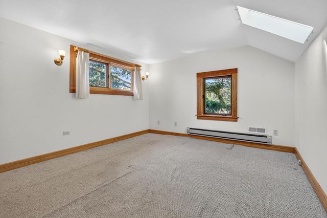71 Scenic Drive, Ashland, OR 97520