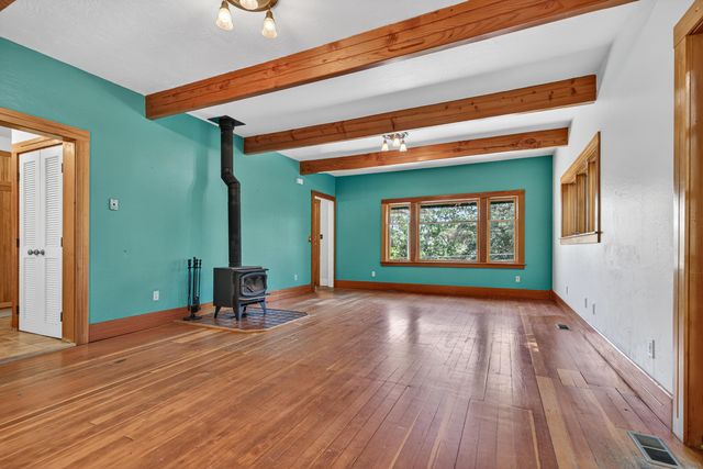 71 Scenic Drive, Ashland, OR 97520