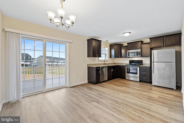 2918 HICKORYWOOD LANE, Harrisburg, PA 17110