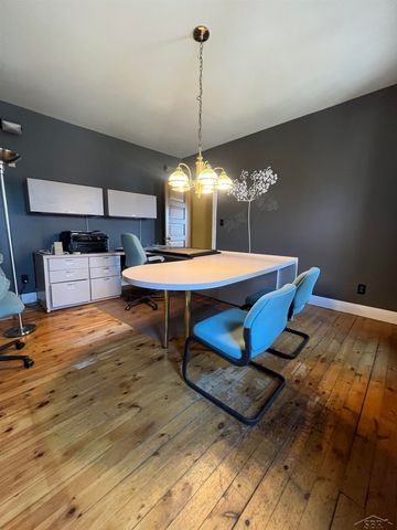 909 S Michigan Avenue, Saginaw, MI 48602