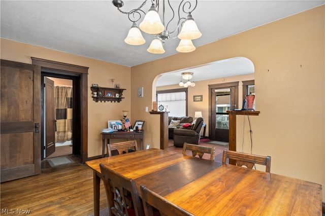 2212 Olive Avenue, Lakewood, OH 44107