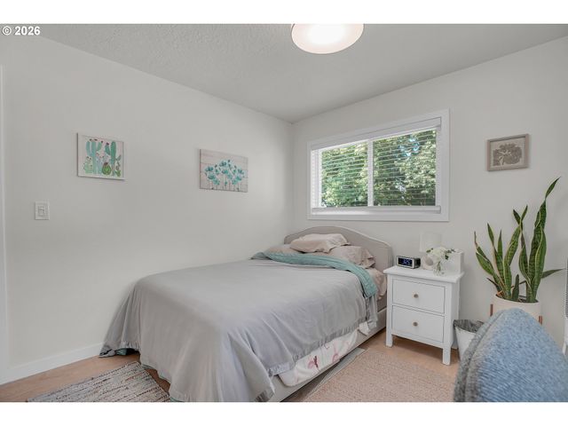 14970 Ne ROSE Pkwy, Portland, OR 97230