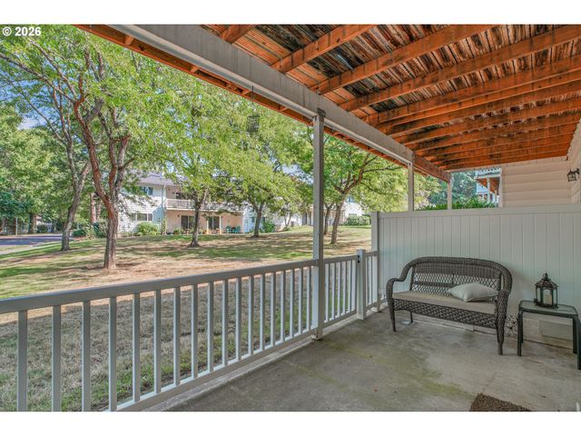 14970 Ne ROSE Pkwy, Portland, OR 97230