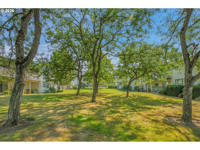 14970 Ne ROSE Pkwy, Portland, OR 97230