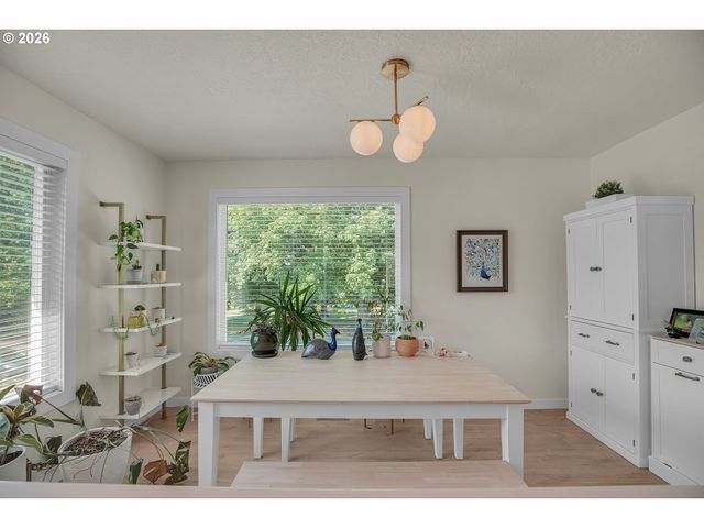 14970 Ne ROSE Pkwy, Portland, OR 97230
