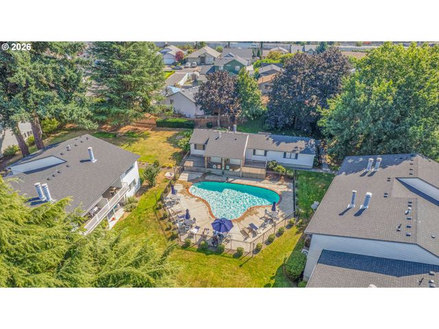 14970 Ne ROSE Pkwy, Portland, OR 97230