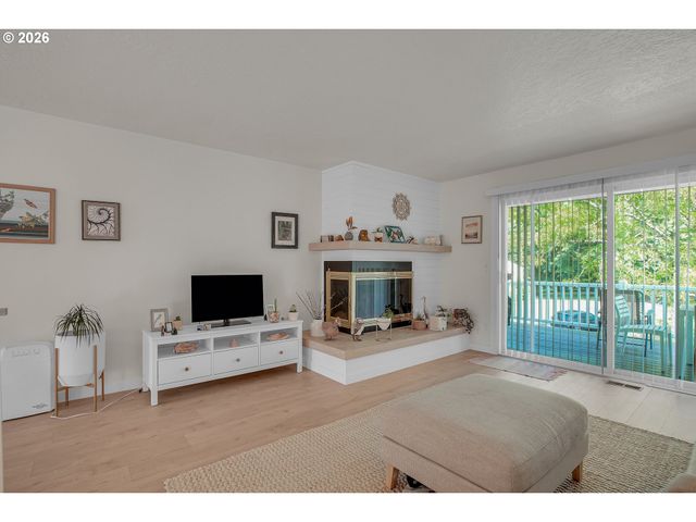 14970 Ne ROSE Pkwy, Portland, OR 97230