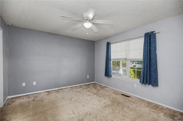 21 Thackery Lane, Bella Vista, AR 72714