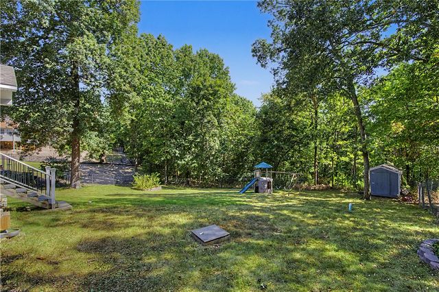 21 Thackery Lane, Bella Vista, AR 72714