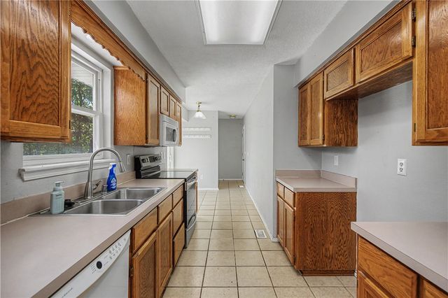 21 Thackery Lane, Bella Vista, AR 72714